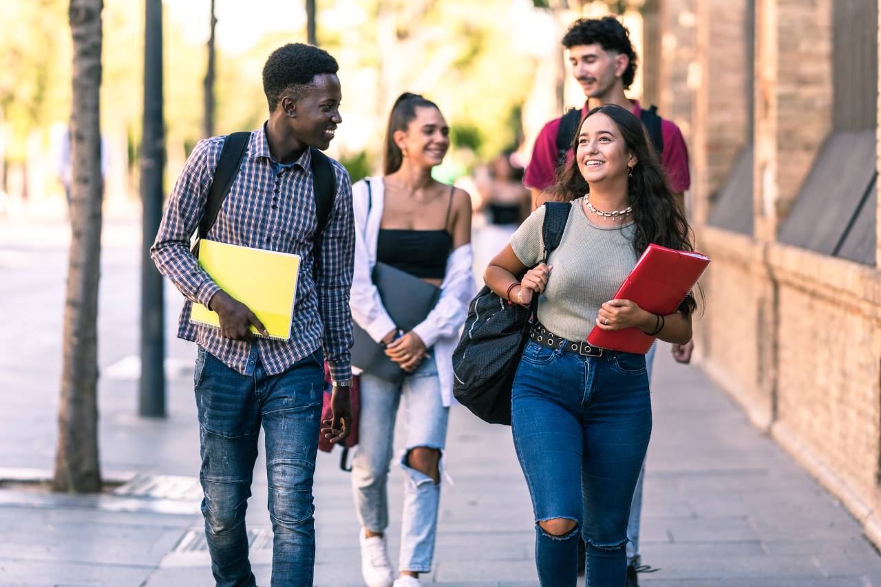 ▷ ¿Cómo Homologar el Título de Bachillerato en España en 2026?
