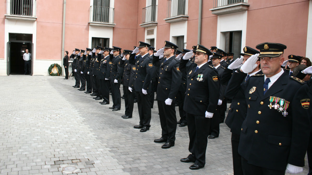 ▷ ¿Cuál es la Edad máxima de un Policía Nacional en 2026?