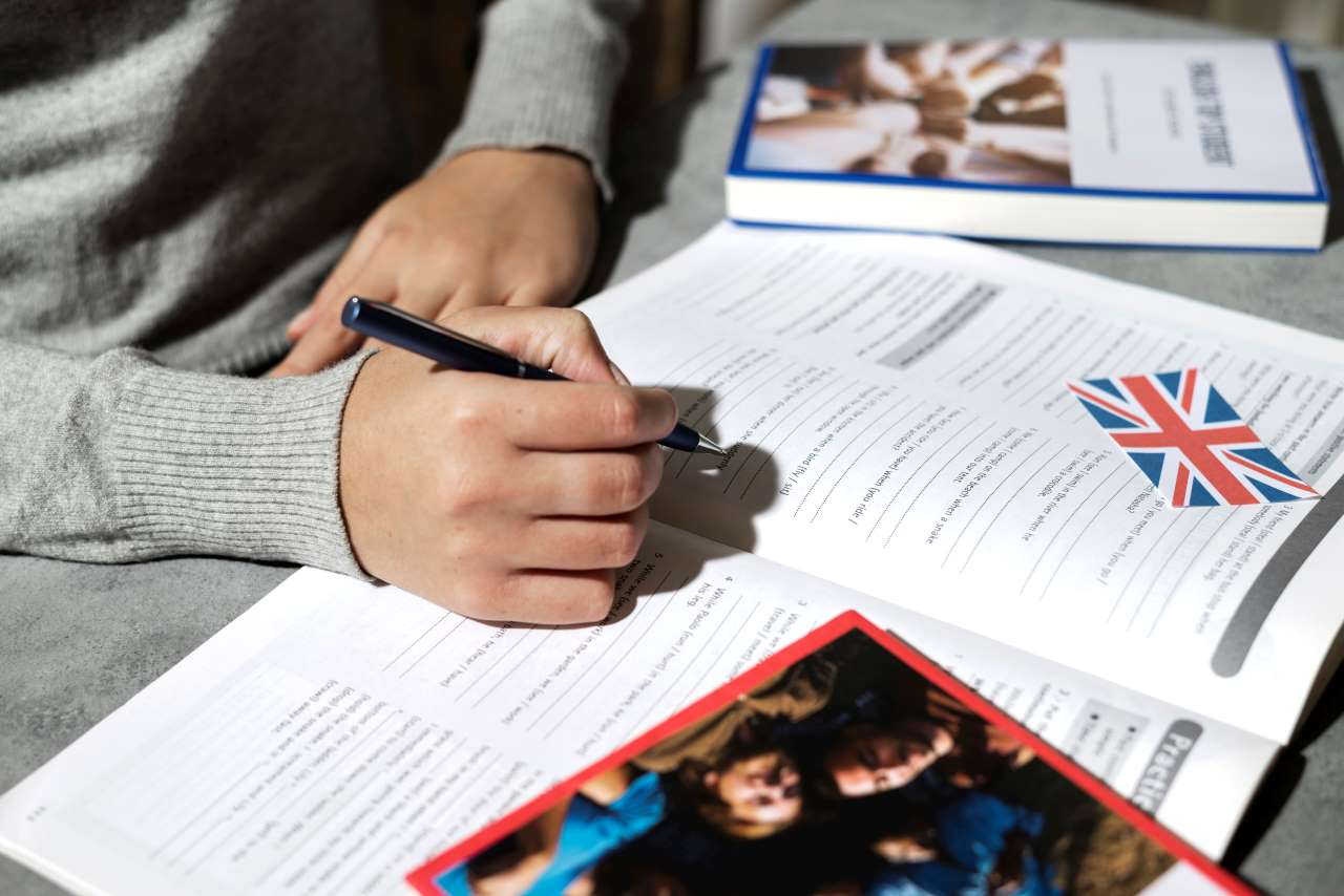▷ Pasiva Impersonal en Inglés: ¿Cómo y Cuándo se usa? [2026]
