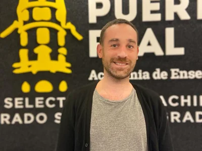Roberto Bustos - Profesor de Dibujo Técnico en Academia Puerta Real